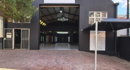 Exterior – AutoHubCT Front Entrance