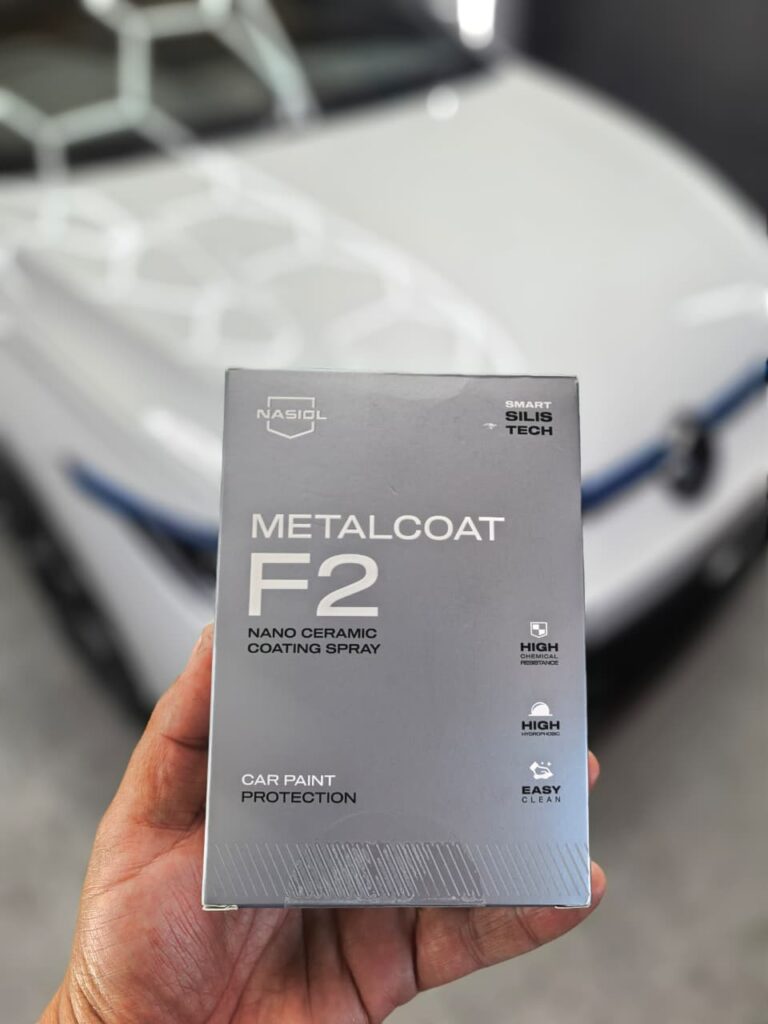 Metalcoat F2 ceramic coating product used by AutoHub