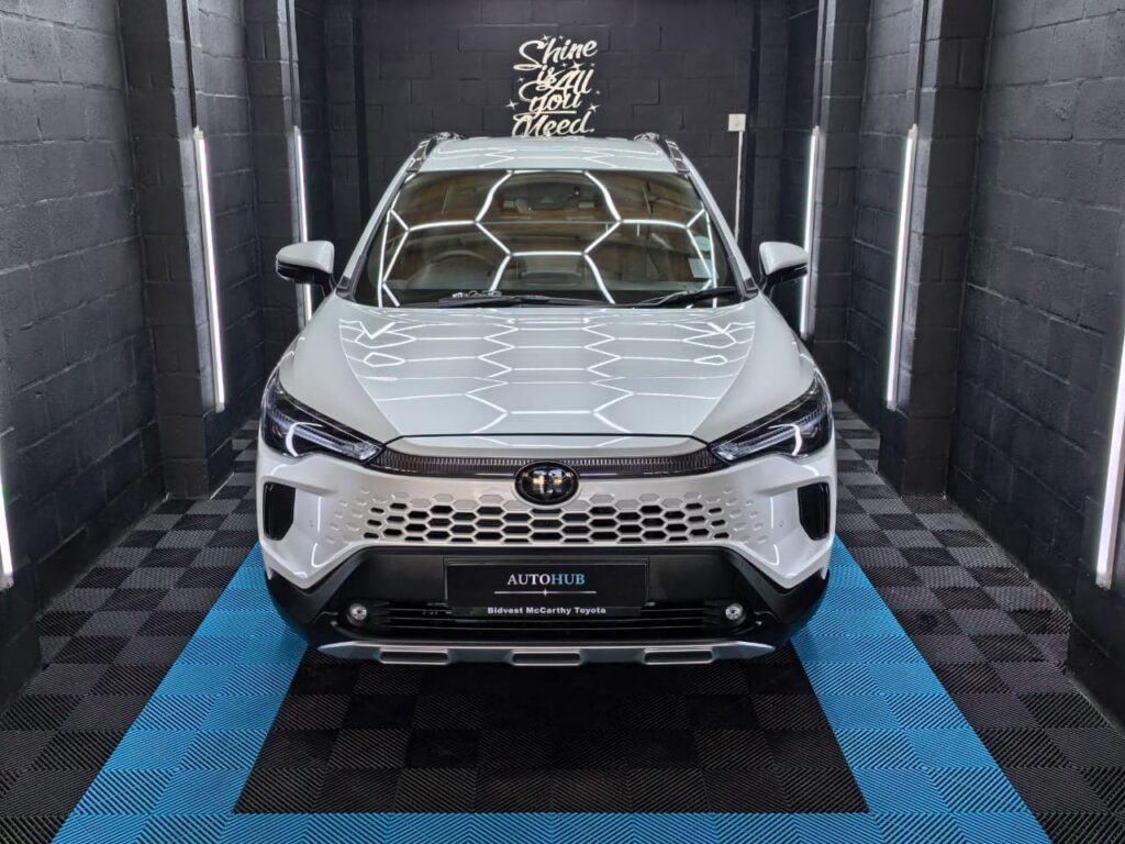 Ceramic Coating showing white Toyota SUV at AutoHub in Observatory, Cape Town